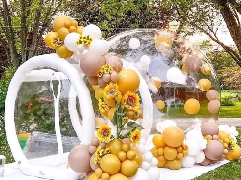 Bubble house gonflable + décoration
