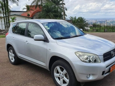 Toyota Rav4 2rm 2011