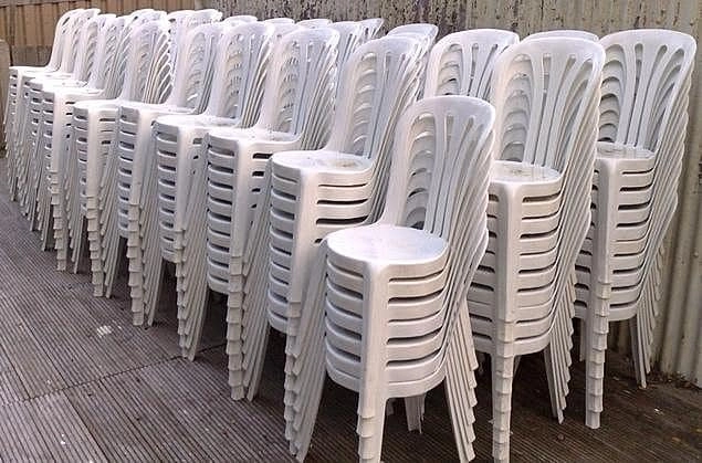 Location de tente et chaise et couvert
