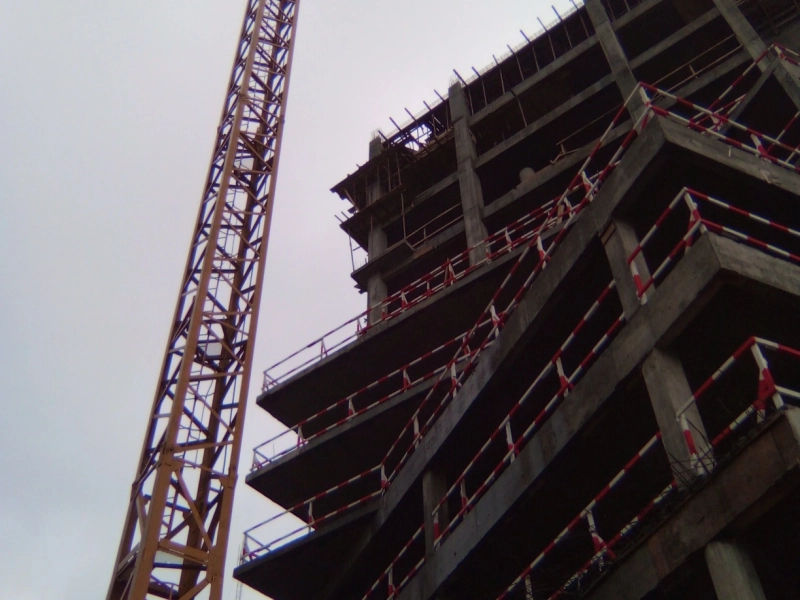 Grue à tour