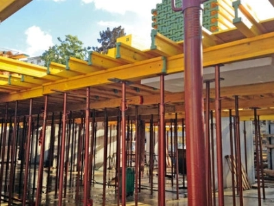 Location d'étais de coffrage de 2 à 3 m - Yaoundé