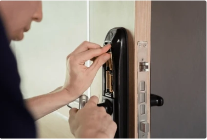 Service d'installation de serrure intelligente