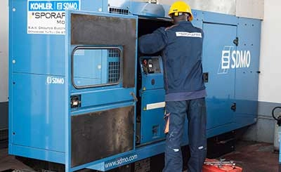 Service d'installation de groupe électrogène