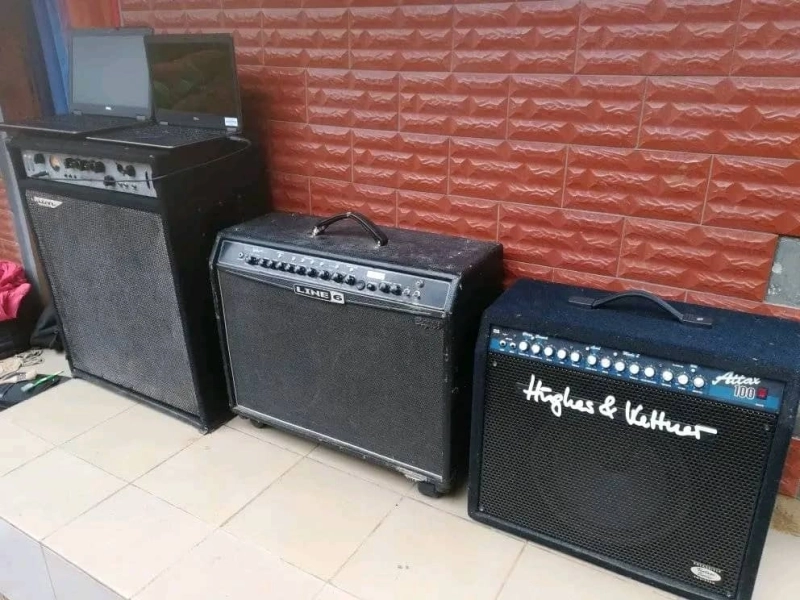 Location d'instruments de musique et de sonorisation