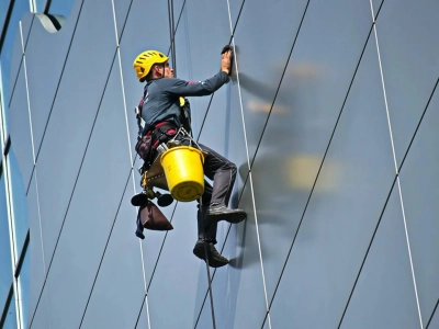 Travaux à haute altitude (Méthode d’Alpinisme Industriel)
