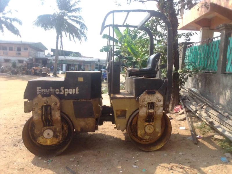 Location de compacteur 7,5 tonnes