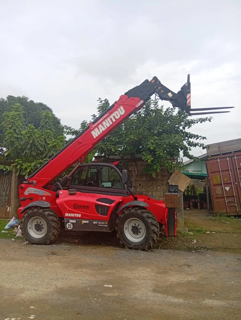Location de Chariot Télescopique Manitou MT1840 – Douala pour vos ...