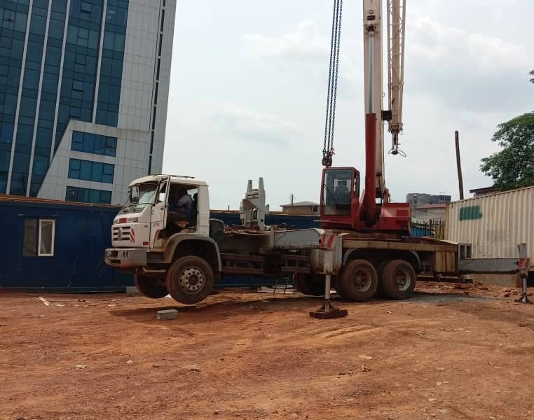 Location de Grue Mobile sur Camion – 16 Tonnes – Zoomlion