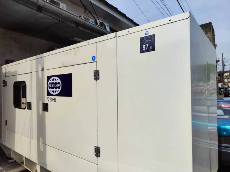 Location de groupe électrogène 220 kva