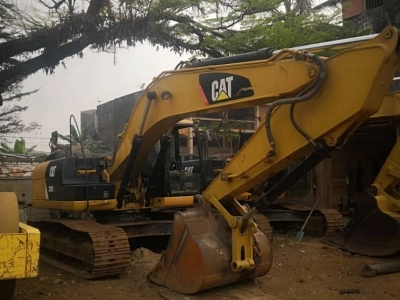 Location de pelle excavatrice – Douala