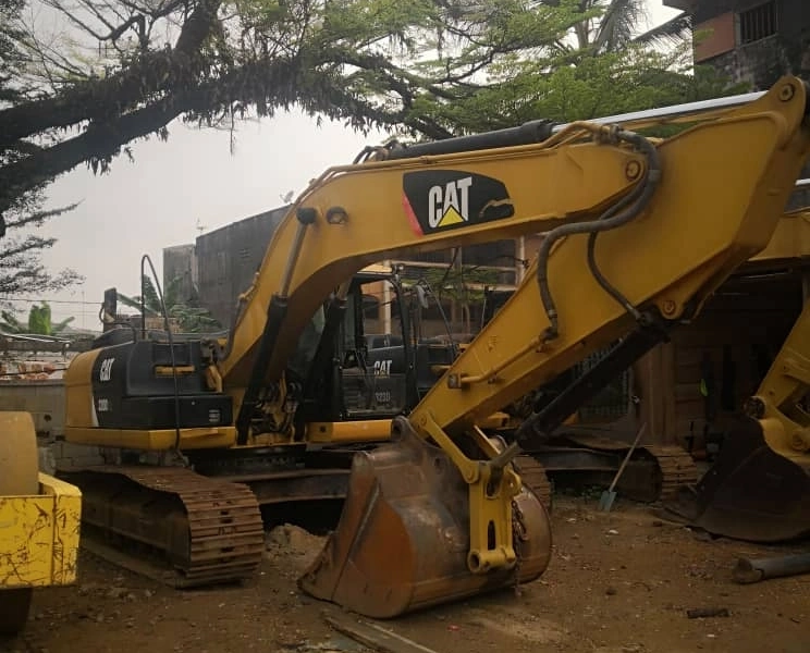 Location de pelle excavatrice – Douala