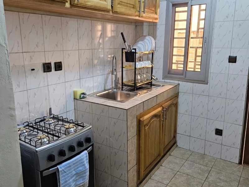 Studio meublé -1 - moderne -SEBEFE- Anguissa