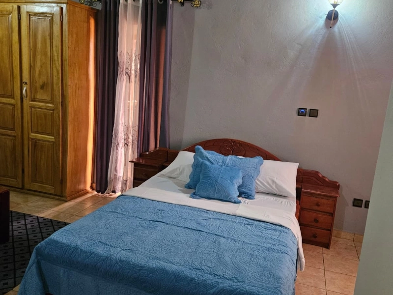 Chambre meublée moderne-SEBEFE -Anguissa