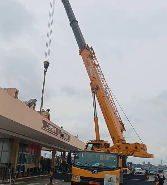 Location de grue mobile 50 tonnes